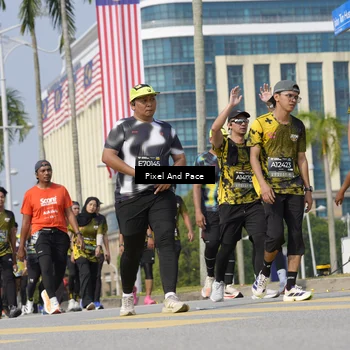 Runner Photo 6513324