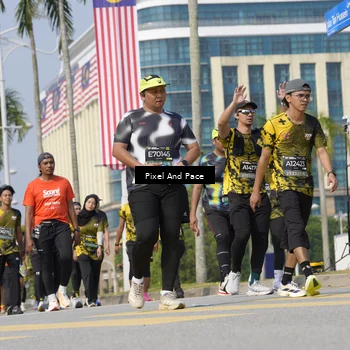 Runner Photo 6513333