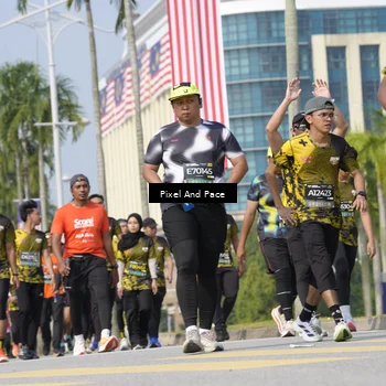 Runner Photo 6513335