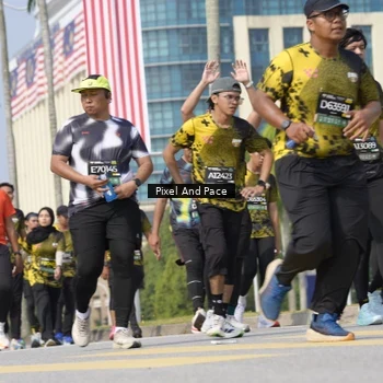 Runner Photo 6513350