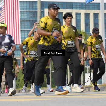 Runner Photo 6513351
