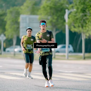 Runner Photo 6513354
