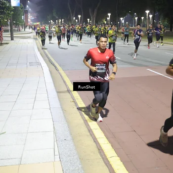 Runner Photo 6513359