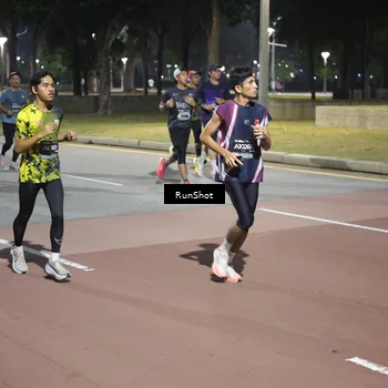 Runner Photo 6513388