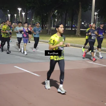 Runner Photo 6513411