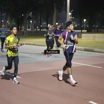 Runner Photo 6513437