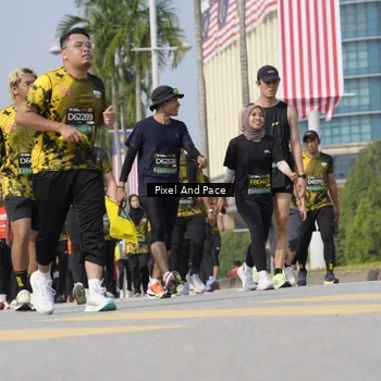 Runner Photo 6513441