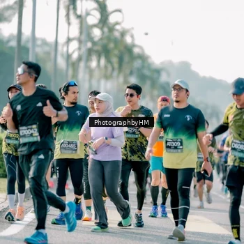 Runner Photo 6513444
