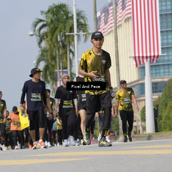 Runner Photo 6513468