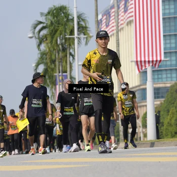 Runner Photo 6513470