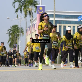 Runner Photo 6513535