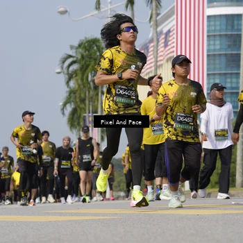 Runner Photo 6513571