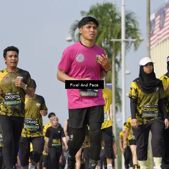Runner Photo 6513585