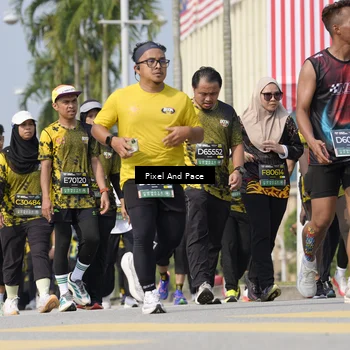 Runner Photo 6513616