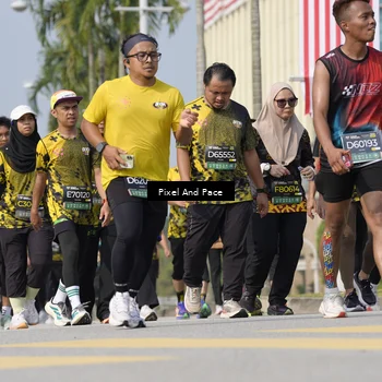 Runner Photo 6513620
