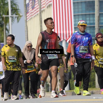 Runner Photo 6513636