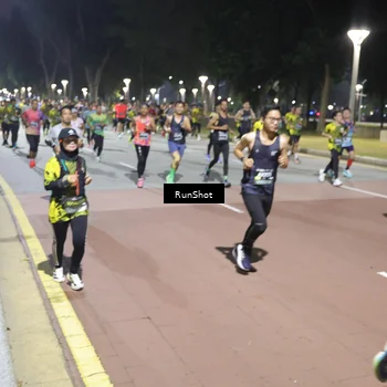 Runner Photo 6513671
