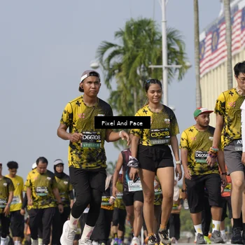 Runner Photo 6513705