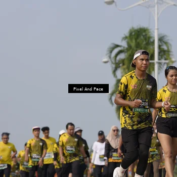 Runner Photo 6513722