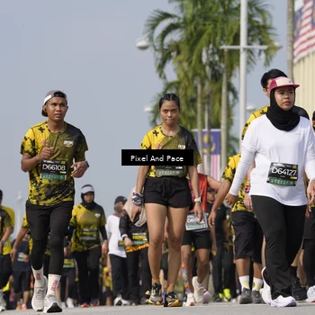 Runner Photo 6513739