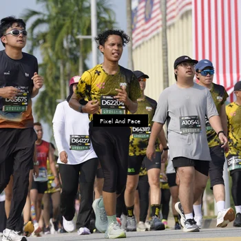 Runner Photo 6513768
