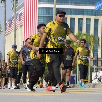 Runner Photo 6513792