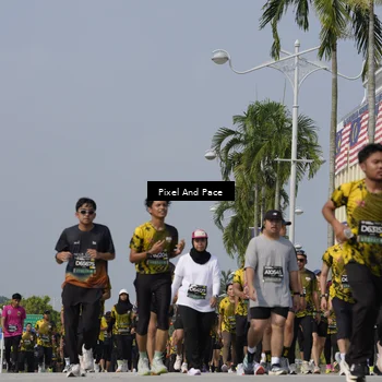 Runner Photo 6513804