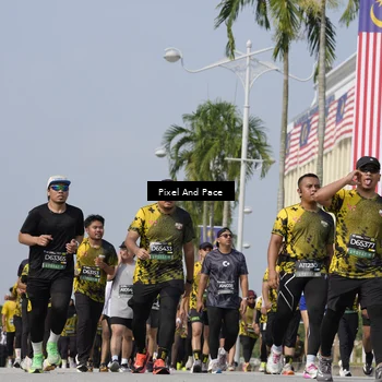 Runner Photo 6513837