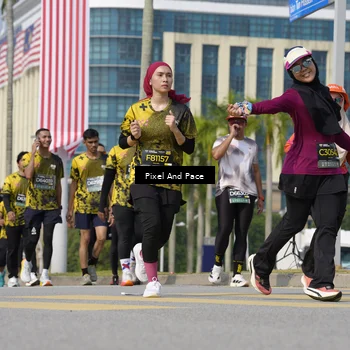 Runner Photo 6513904