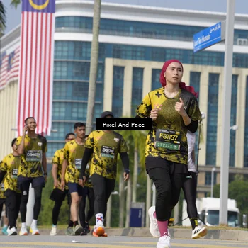 Runner Photo 6513918