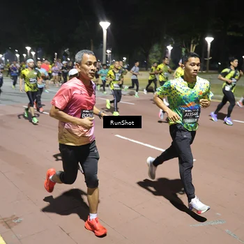 Runner Photo 6513926