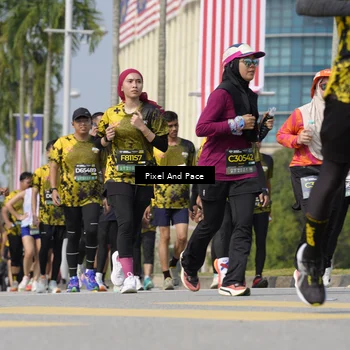 Runner Photo 6513950