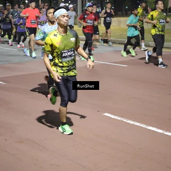 Runner Photo 6513994
