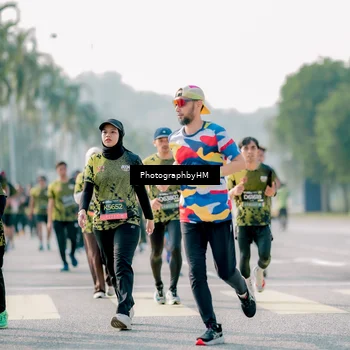 Runner Photo 6514031