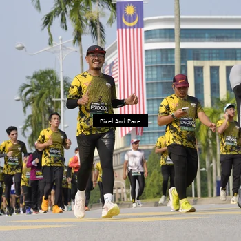 Runner Photo 6514051