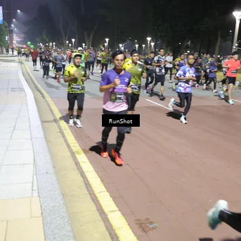 Runner Photo 6514059