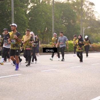 Runner Photo 6514069