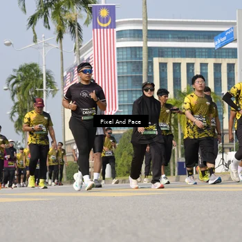 Runner Photo 6514126