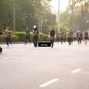 Runner Photo 6514133