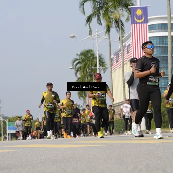 Runner Photo 6514138