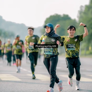 Runner Photo 6514147