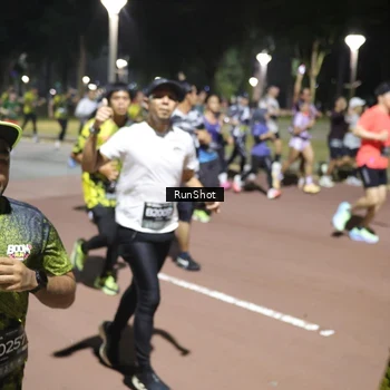 Runner Photo 6514163