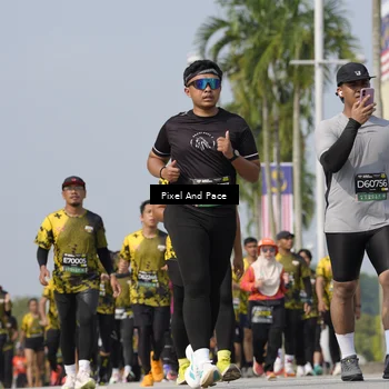 Runner Photo 6514176