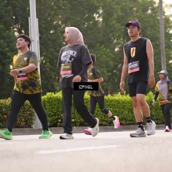 Runner Photo 6514177