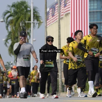 Runner Photo 6514179