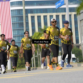 Runner Photo 6514202