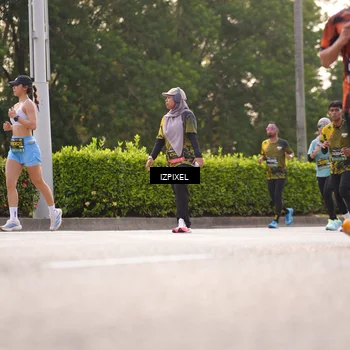 Runner Photo 6514203