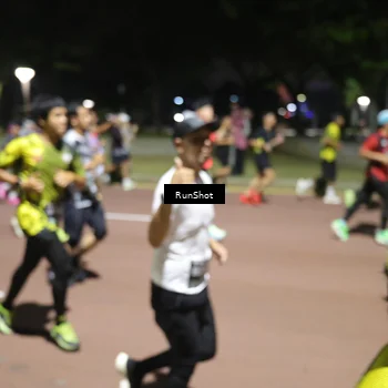 Runner Photo 6514242