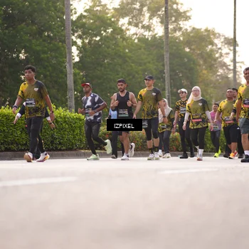 Runner Photo 6514249