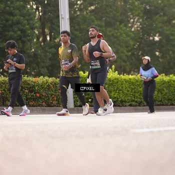 Runner Photo 6514274